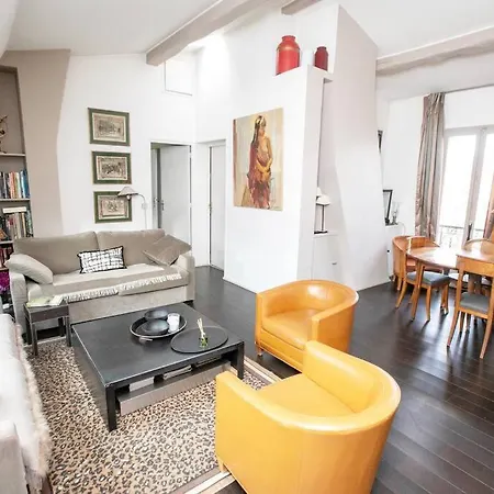 Apartament Parisien Cosy Apartement Paryż