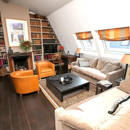 Parisien Cosy Apartement Apartament *